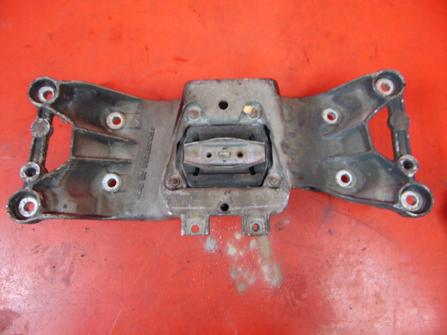 AUDI S6 A6 C6 5.2 support gearbox mounting