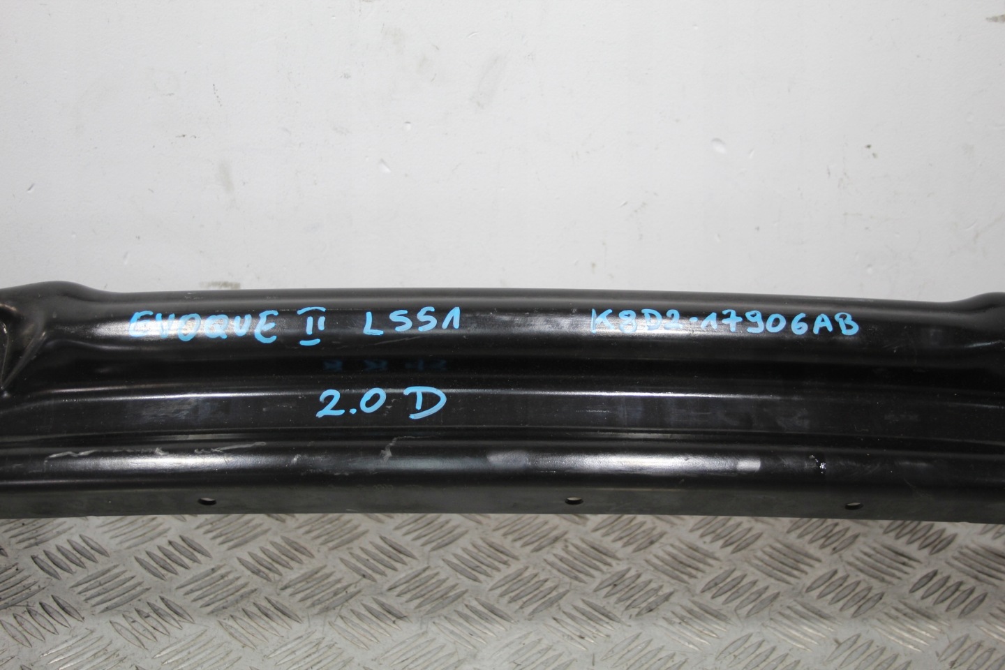 sider below bumper rear part EVOQUE II 2 L551