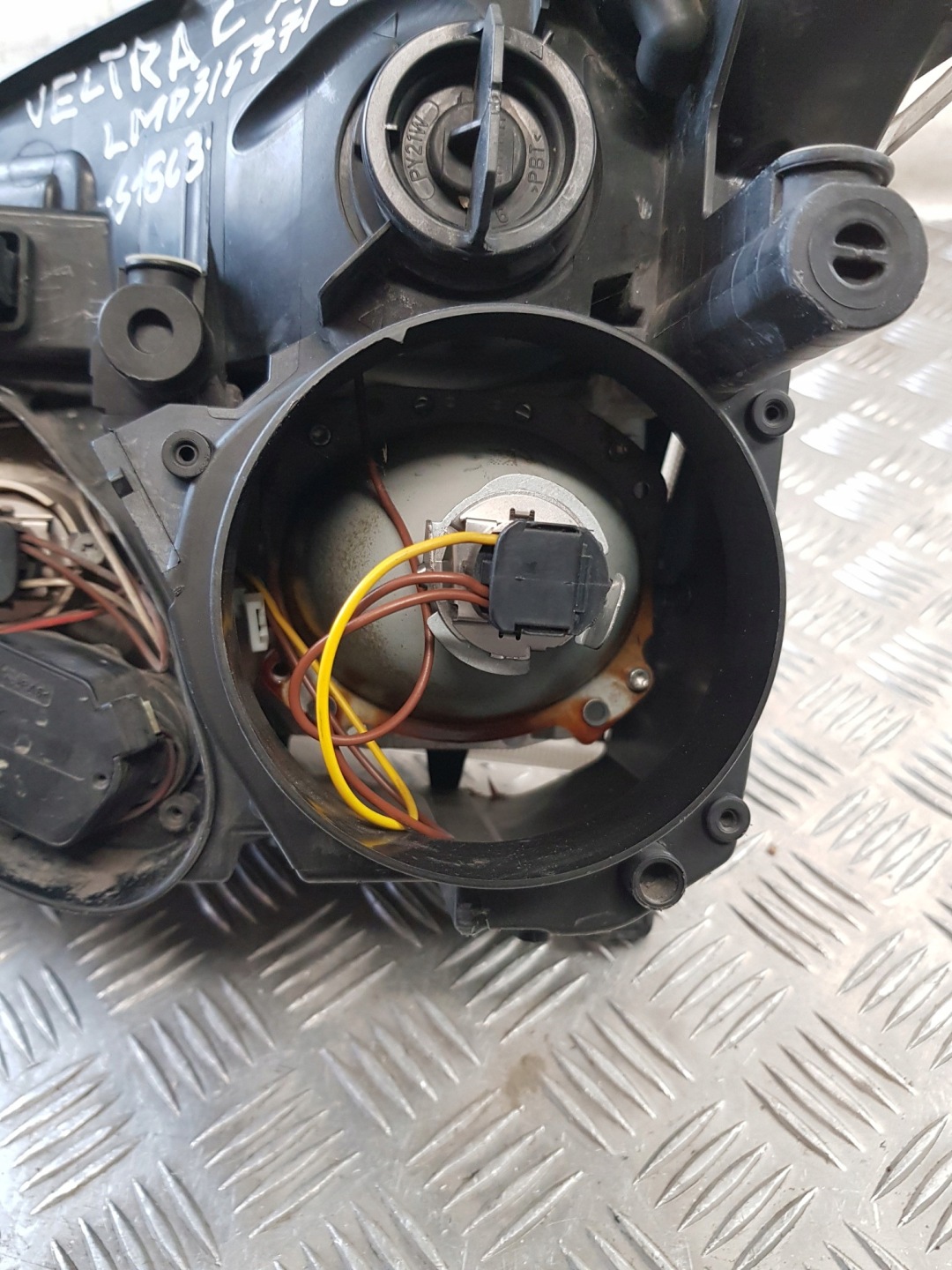 light right front 15588800 OPEL VECTRA C 03R