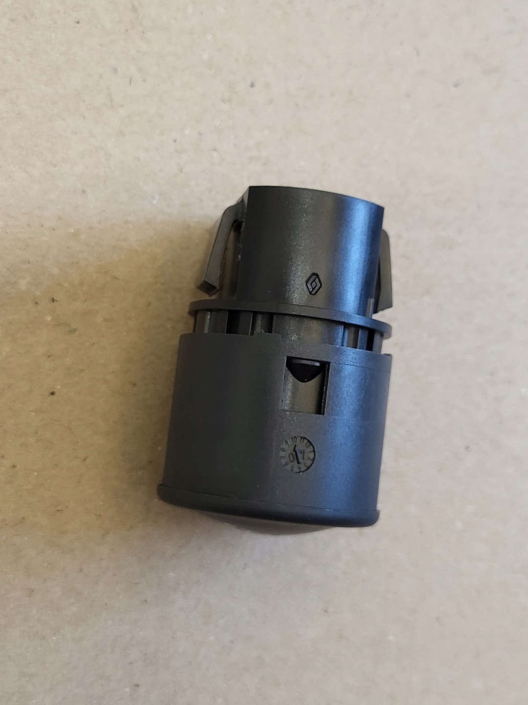 switch START STOP RENAULT LAGUNA III 1927937 OE
