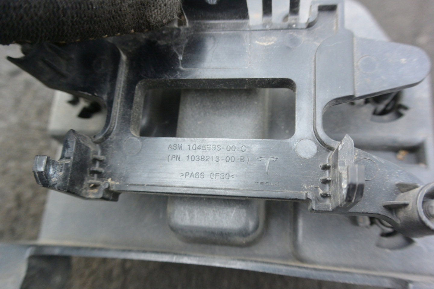 RADAR SENSOR DISTRONIK TESLA MODEL S LIFT EU