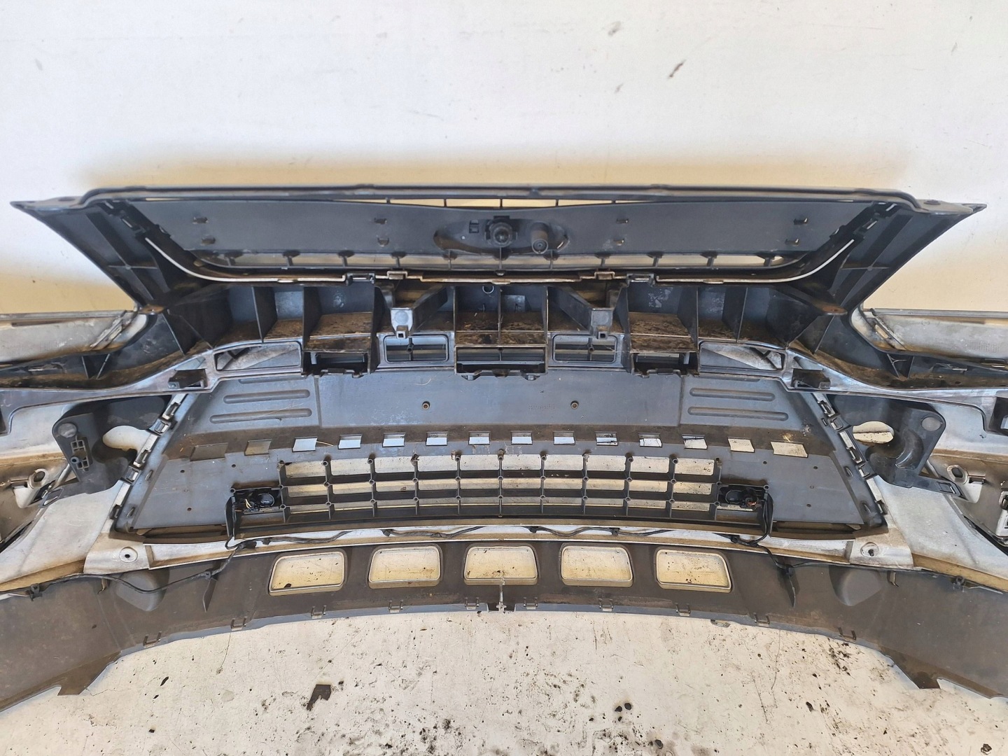 FORD KUGA MK1 08-12 Paraurti + PDC