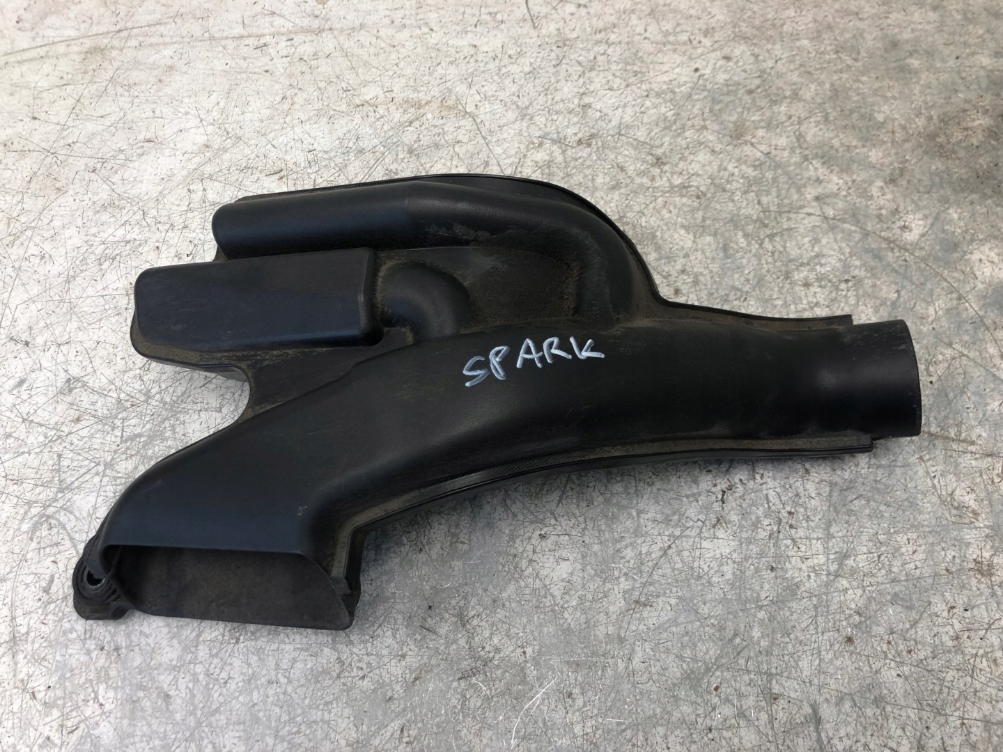 Gehäuse REZONATORA luft CHEVROLET SPARK