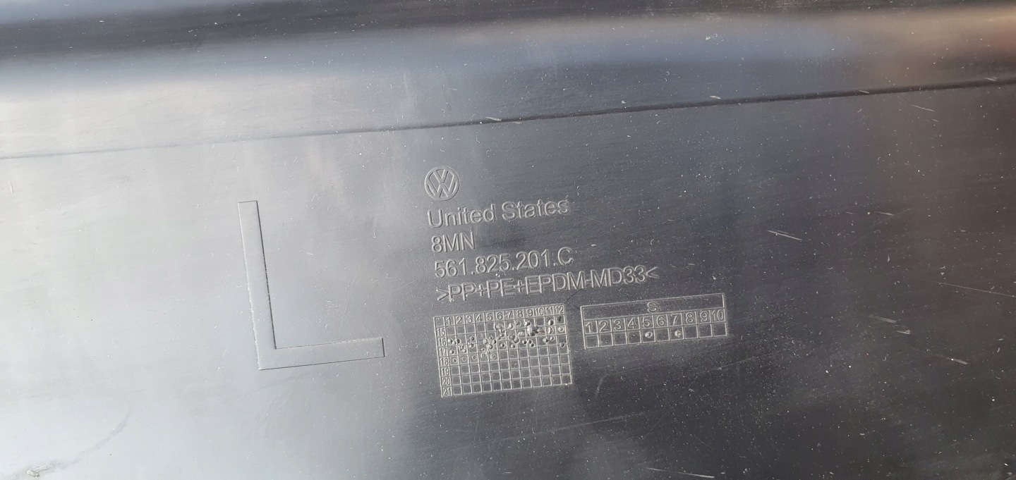 cover chassis VW PASSAT B8 USA 561825201C left
