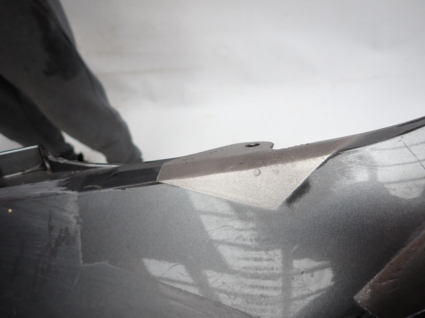 NISSAN LEAF II 2 17-> bumper front front PDC
