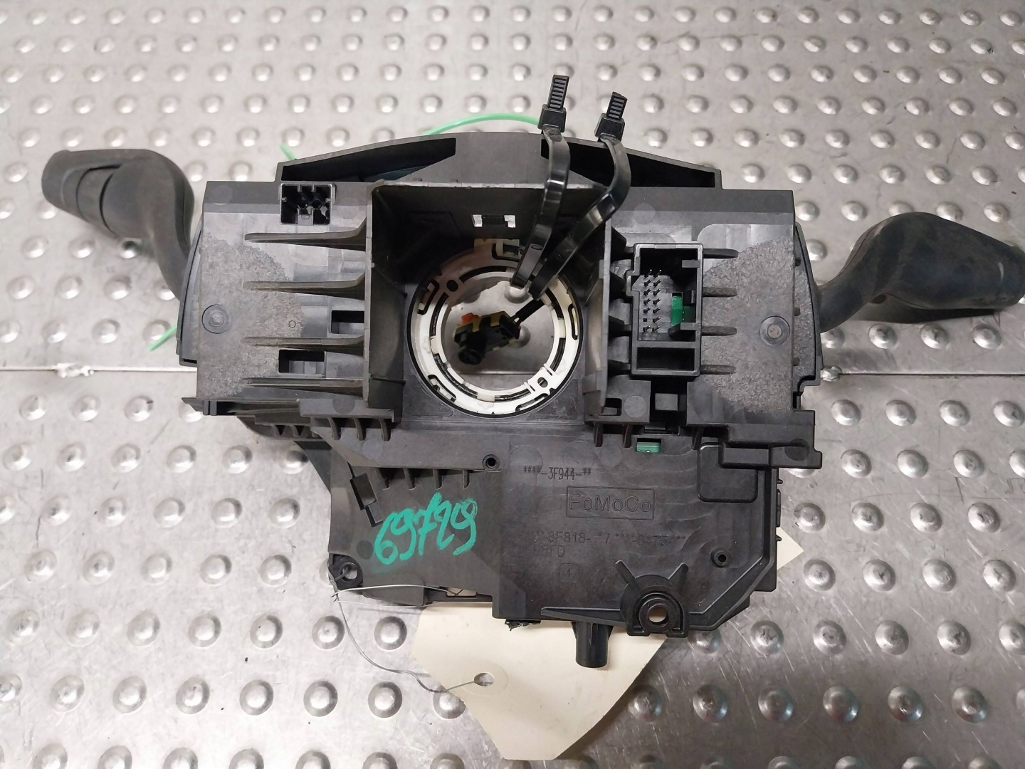 steering wheel levers and controls control ring DV6T-13N064-AD FORD TRANSIT CONNECT MK2