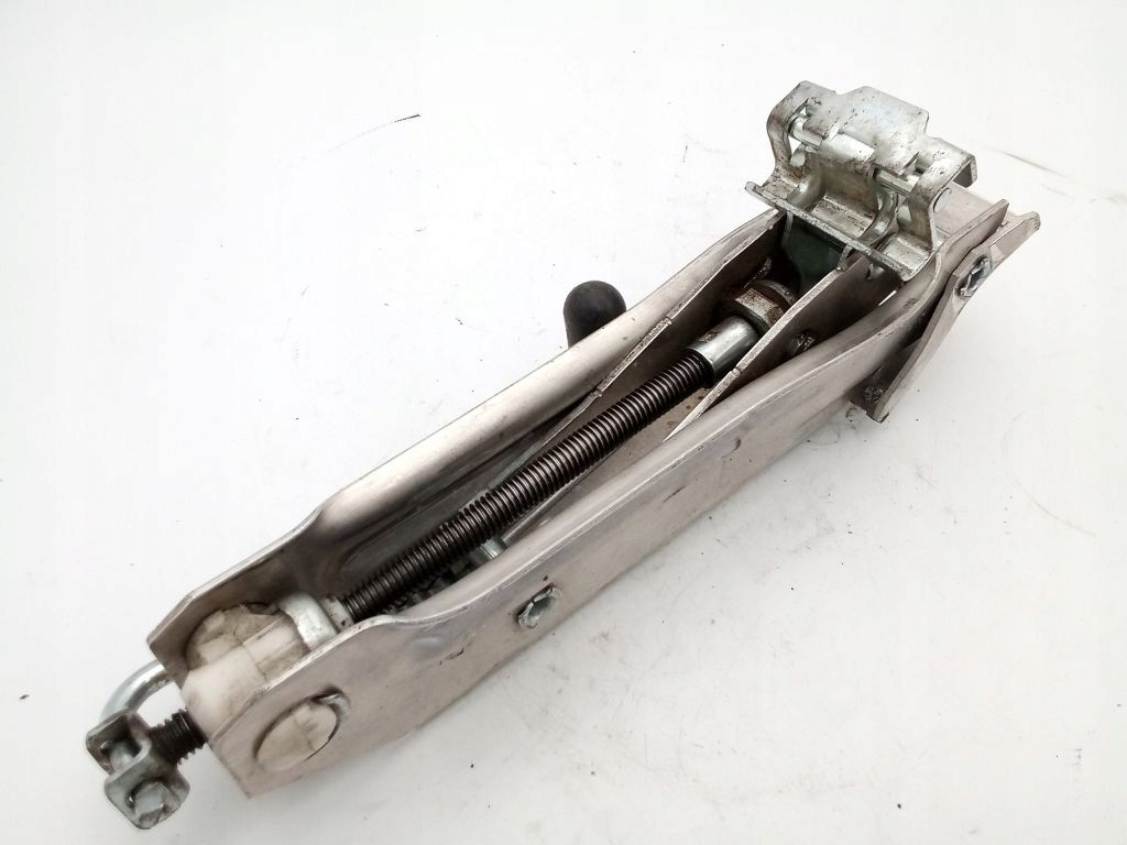 VW Audi emelő ablakemelő 8L0011031A