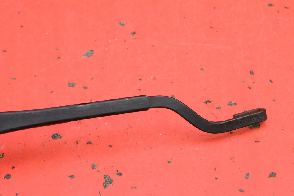 wiper arm front EU HYUNDAI GENESIS 1 and COUPE 08-12