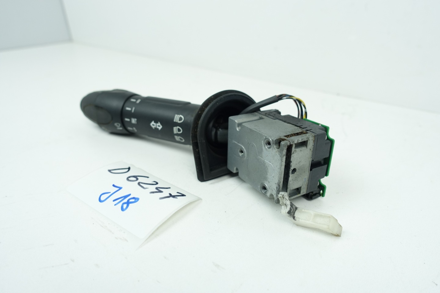 IVECO STRALIS 5801781376 wiper control below steering wheel,