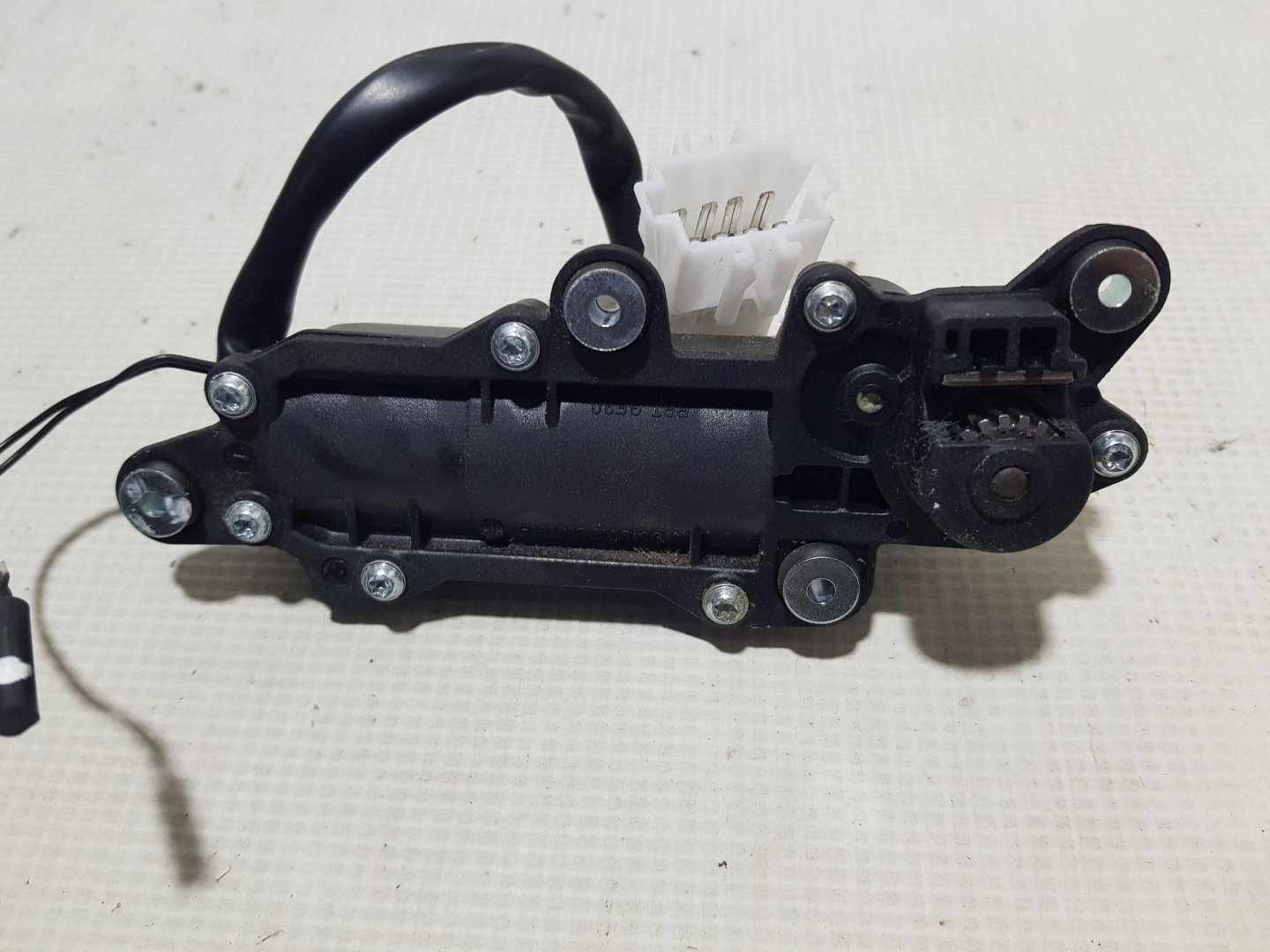mini motor bonnet boot right MERCEDES W205 9918017267