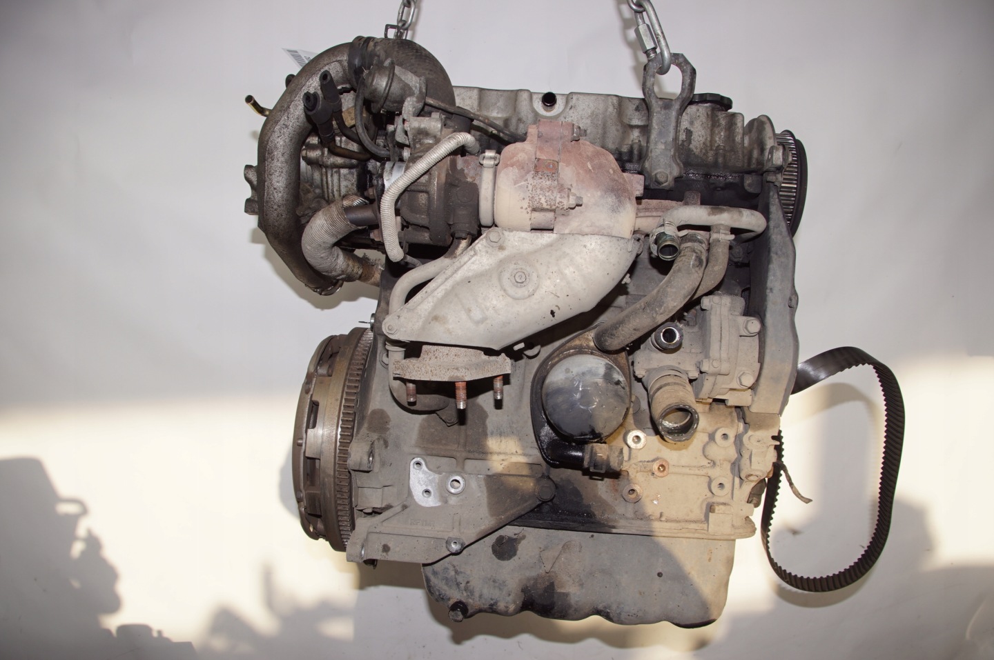 Moteur Garniture moulure montant MAZDA 323F