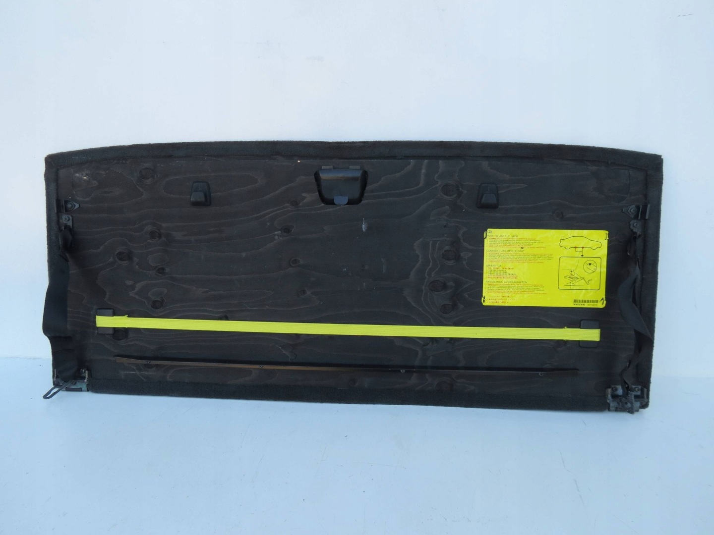 mats floor boot VOLVO XC70 II AWD 2.4D 185KM 30748319