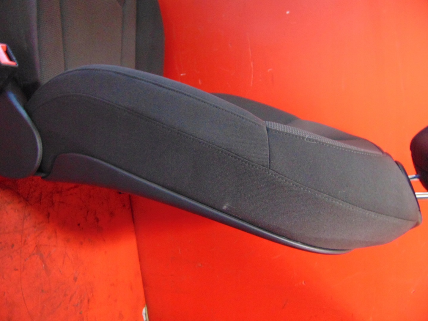 AUDI Q7 4L seat of the passenger right front front EURO