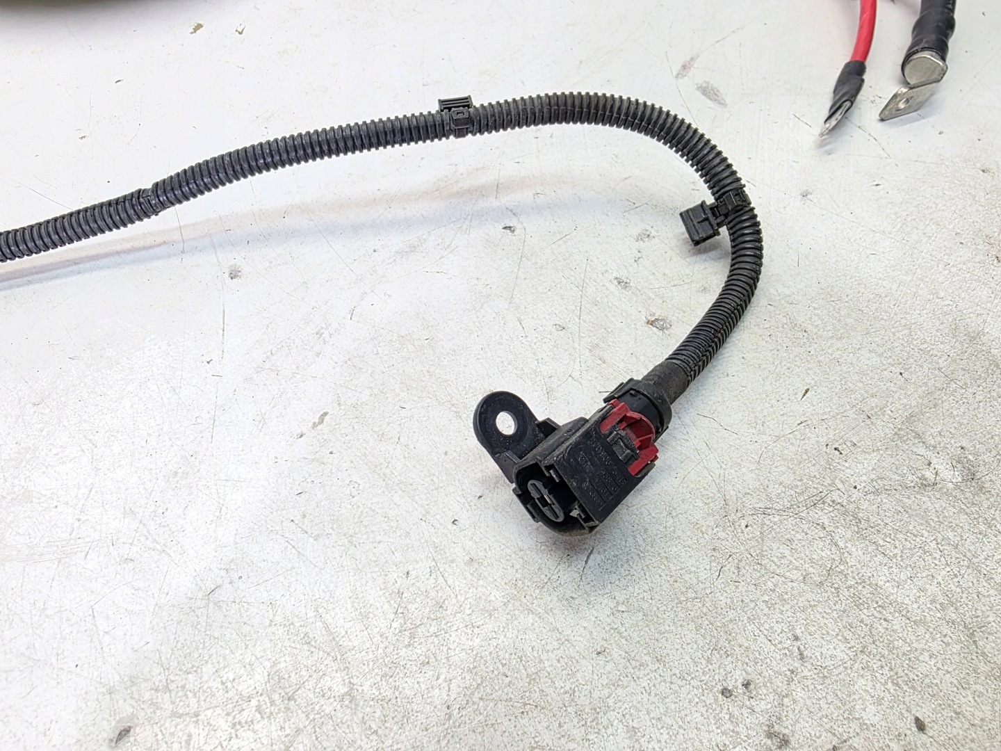 wiring terminal plus AUDI Q7 4M 4M0971225AT