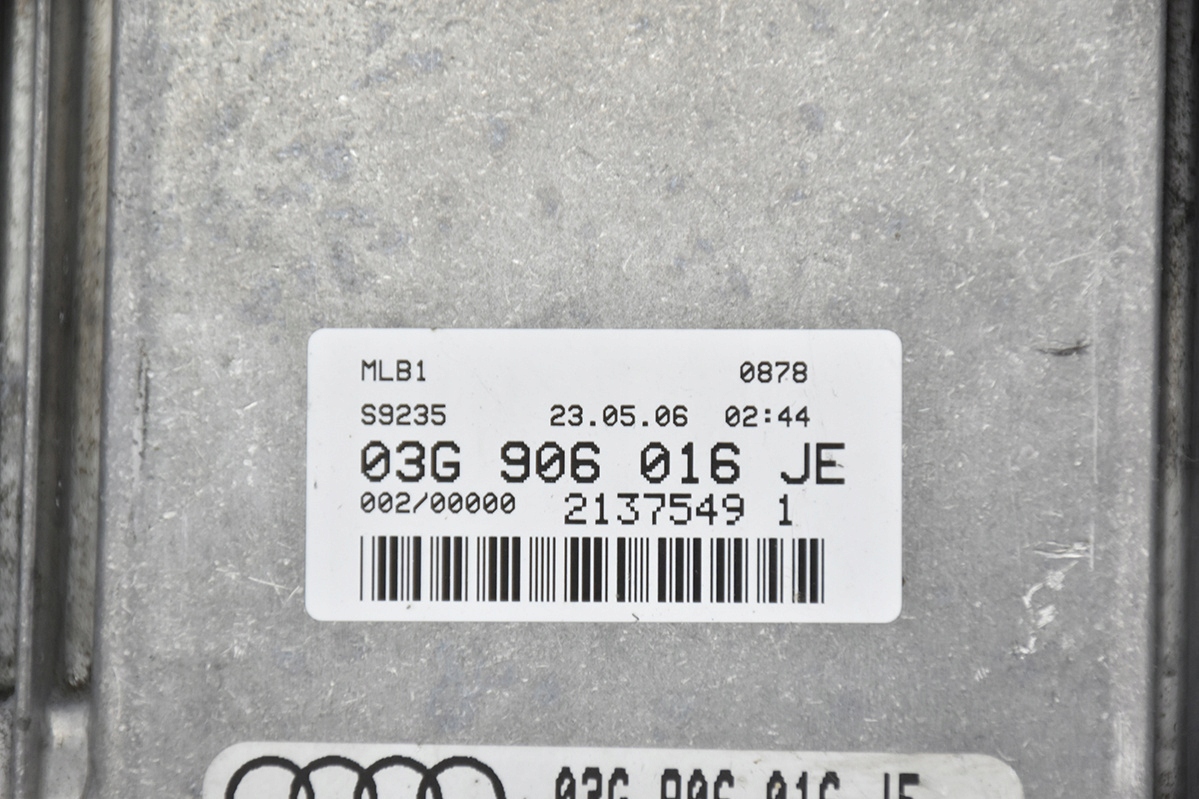 computer control unit AUDI SKODA SEAT VW 03G906016JE
