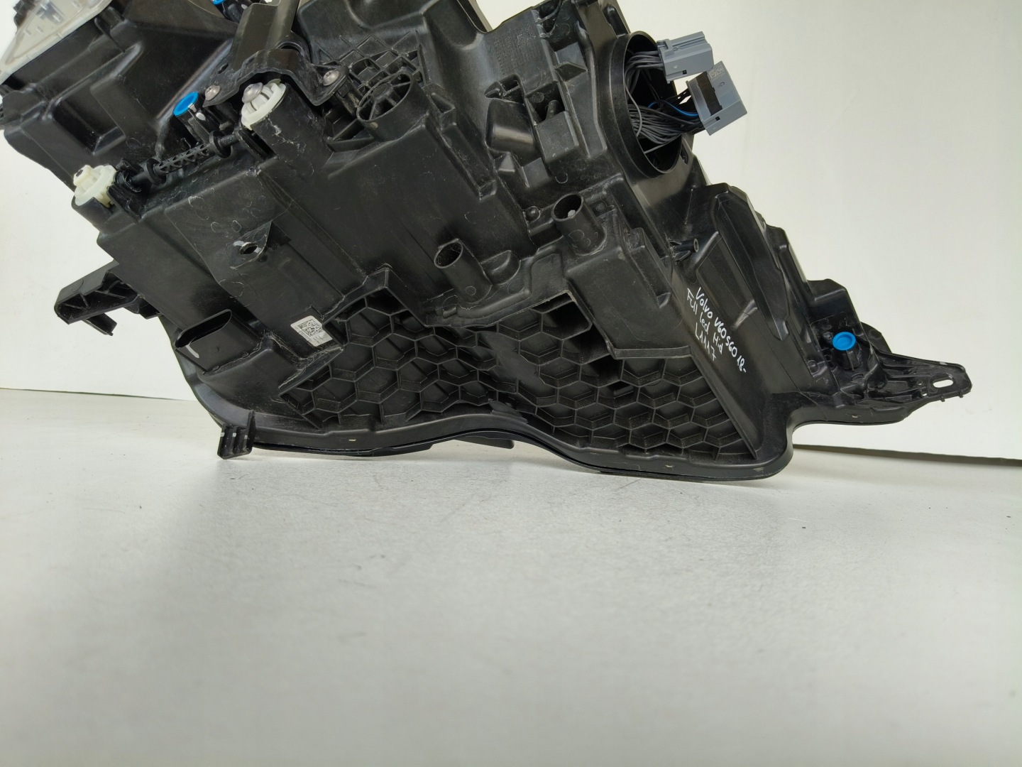 light left REFLEKTOR VOLVO V60 S60 III 18- FULL LED MID