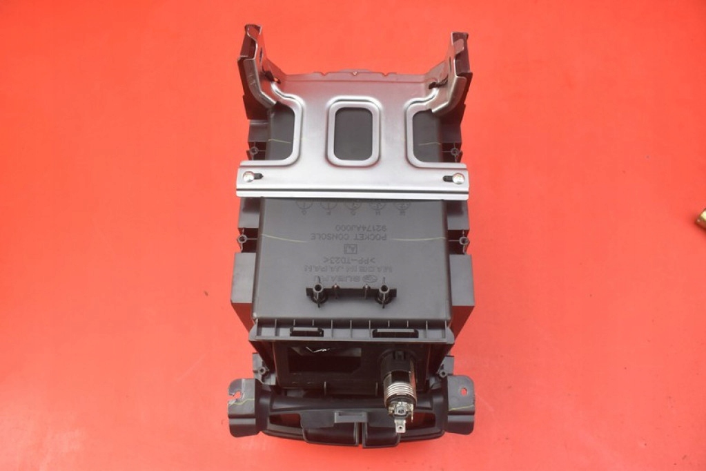 bracciolo 92174AJ000 SUBARU LEGACY 5 V 09-13