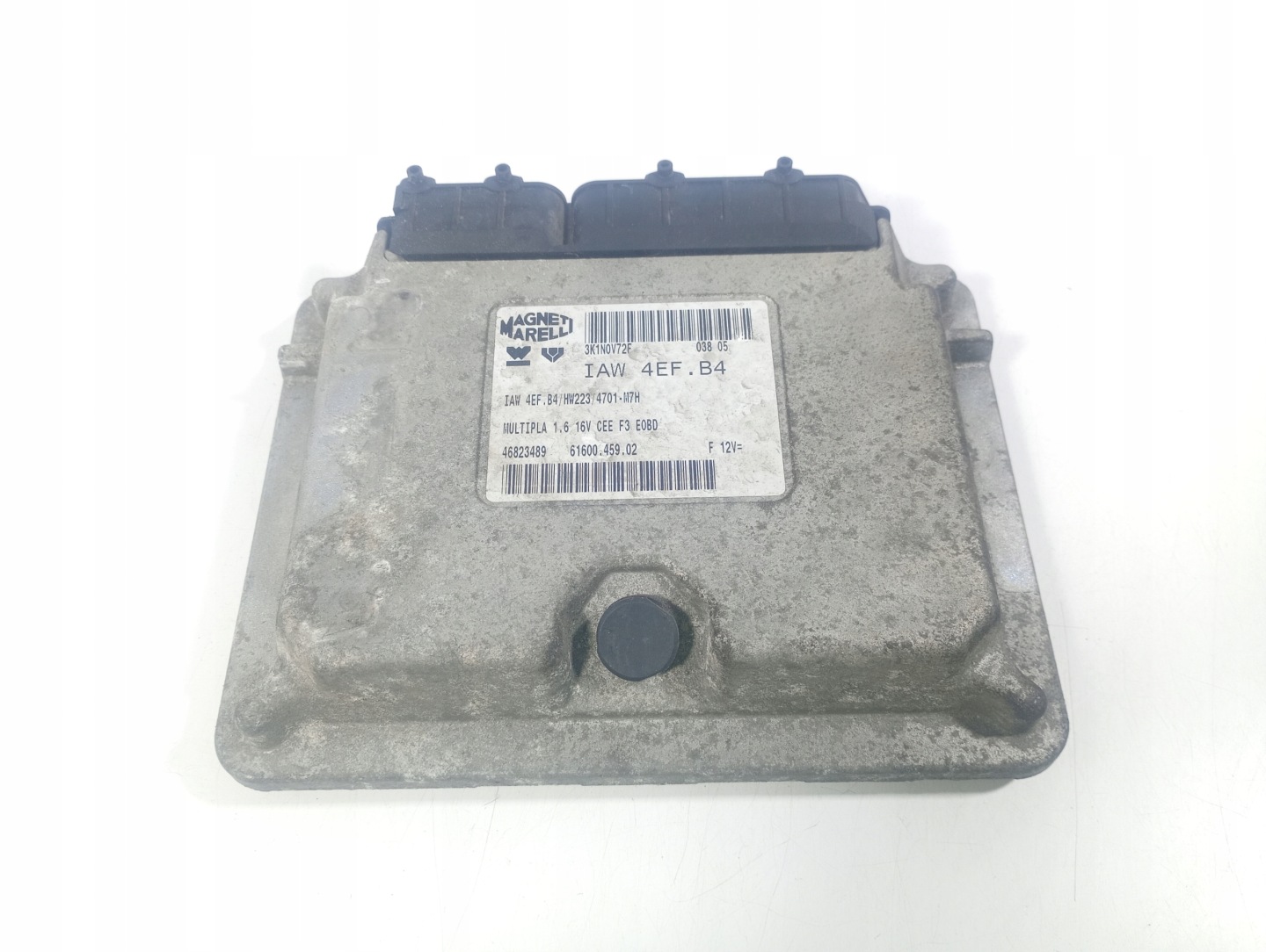 VW PASSAT B5 96-05 computer control unit of the engine OE 46823489