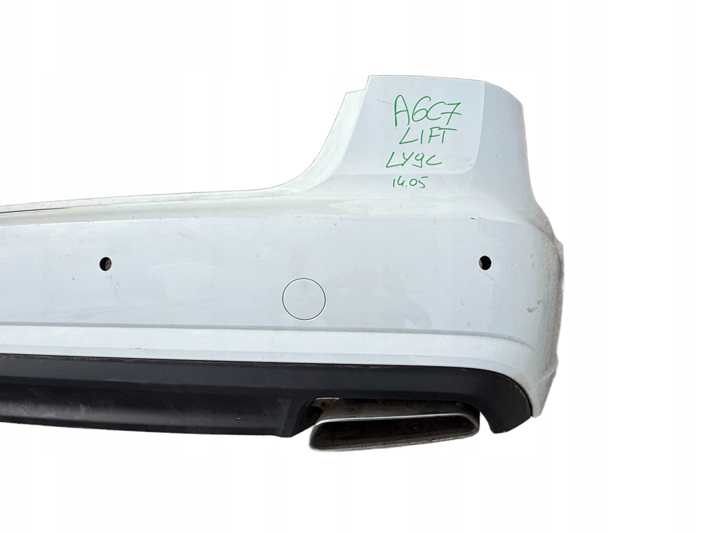 AUDI A6 C7 LIFT sedan LY9C bumper rear part 4 PDC