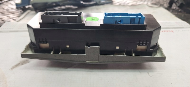 control panel KLIMATYZACJA OPEL ZAFIRA B 90151290