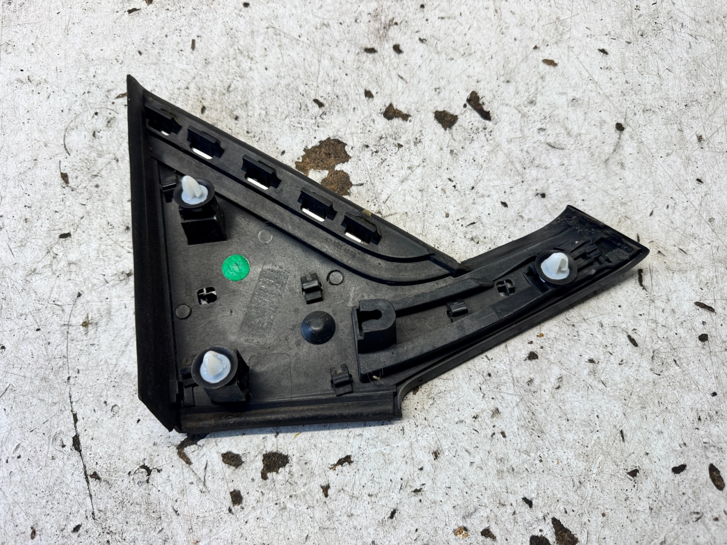 OPEL ADAM triangle cap plastic of a fender left front CHROM 13959013
