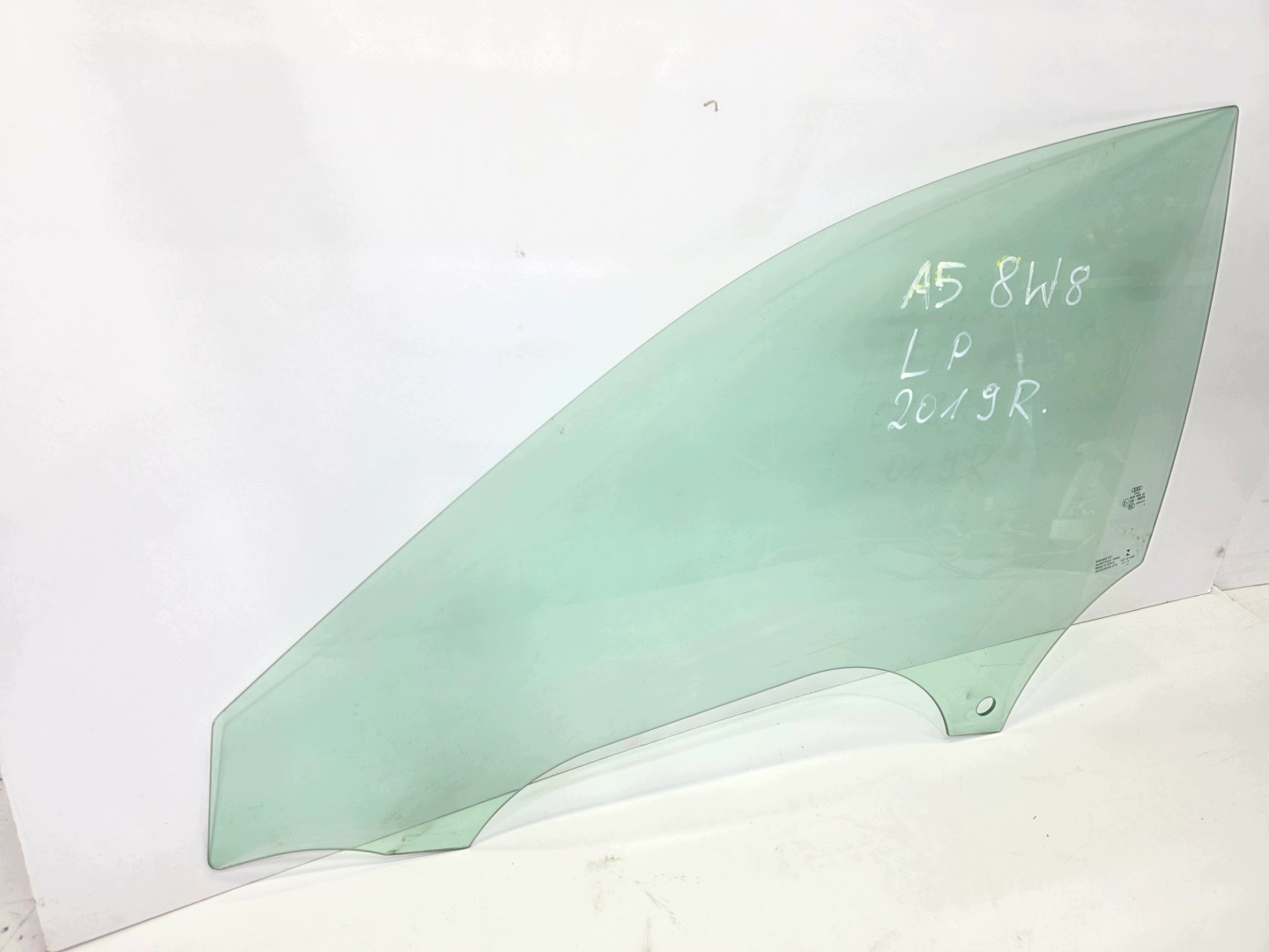 window side door left front AUDI A5 8W 8W8845201 2019 ROK