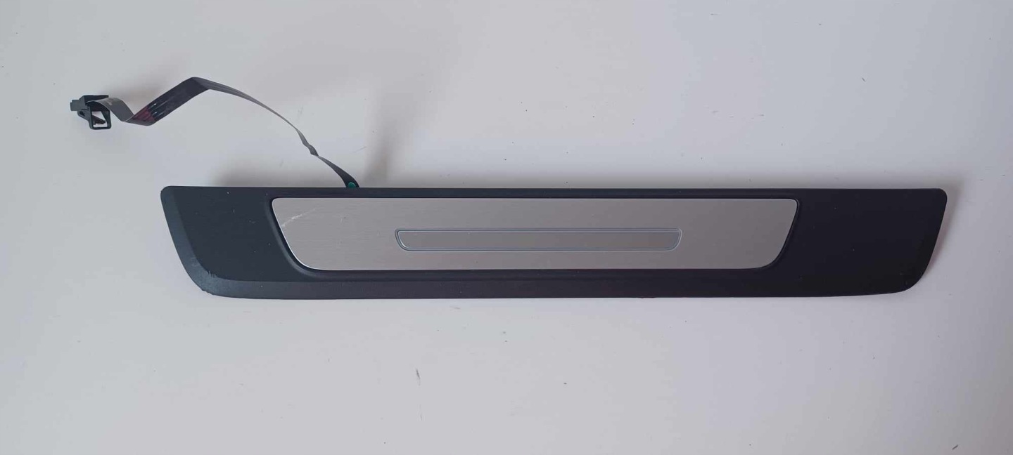 cap threshold left rear part AUDI E-TRON F8 GE Q4 E-TRON F4 4KE947427