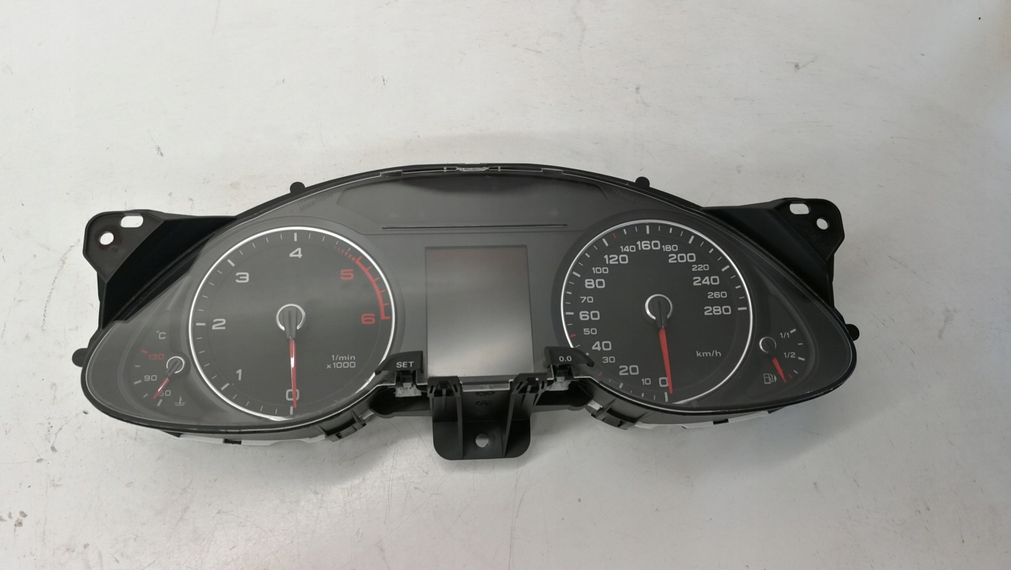 dials dials AUDI A4 B8 LIFT 2.0 TDI 8K0920931C
