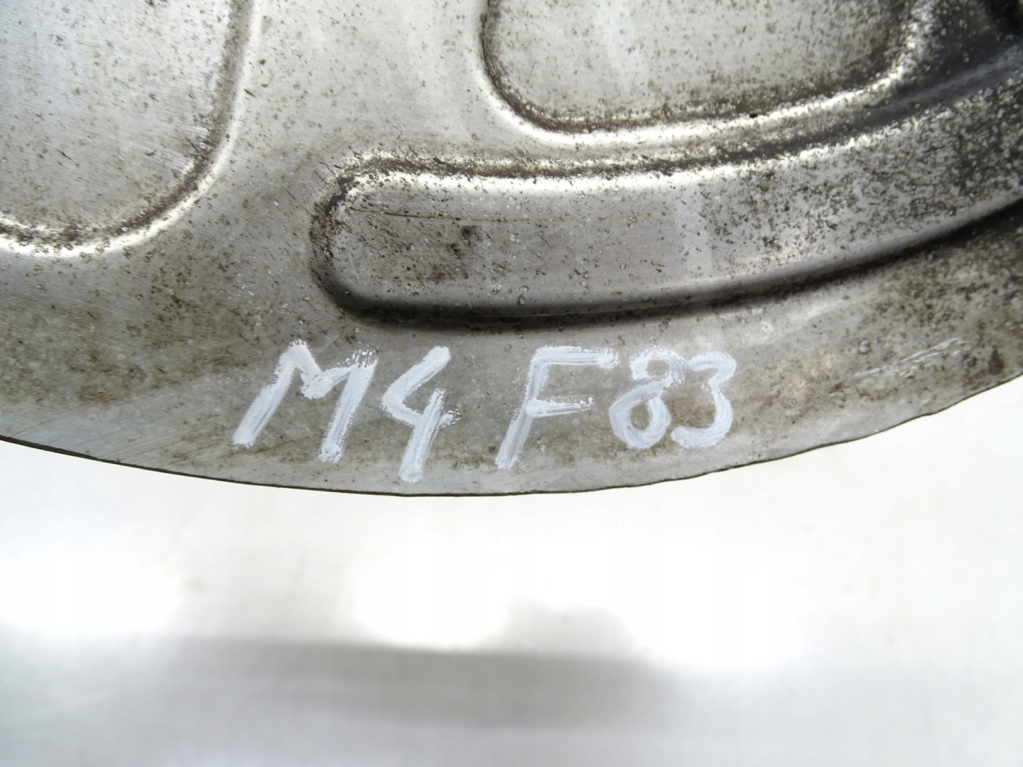 Blende Abdeckung TARCZY HAMULCOWEJ BMW M4 2284743