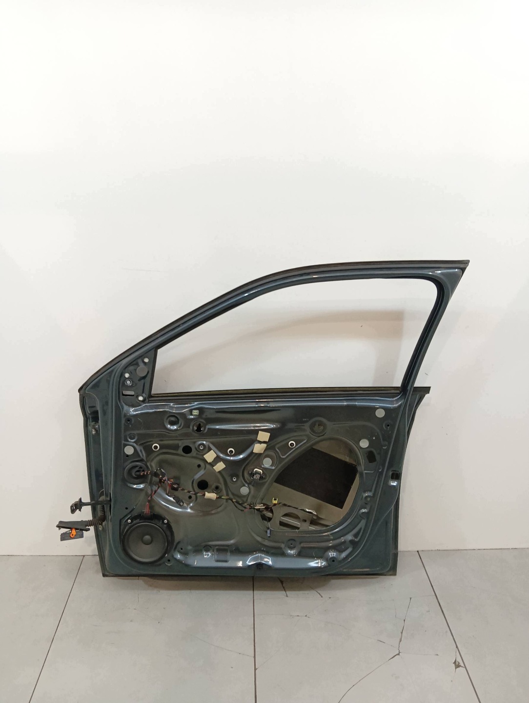 door right front LF7Y Skoda Fabia III (2014- )