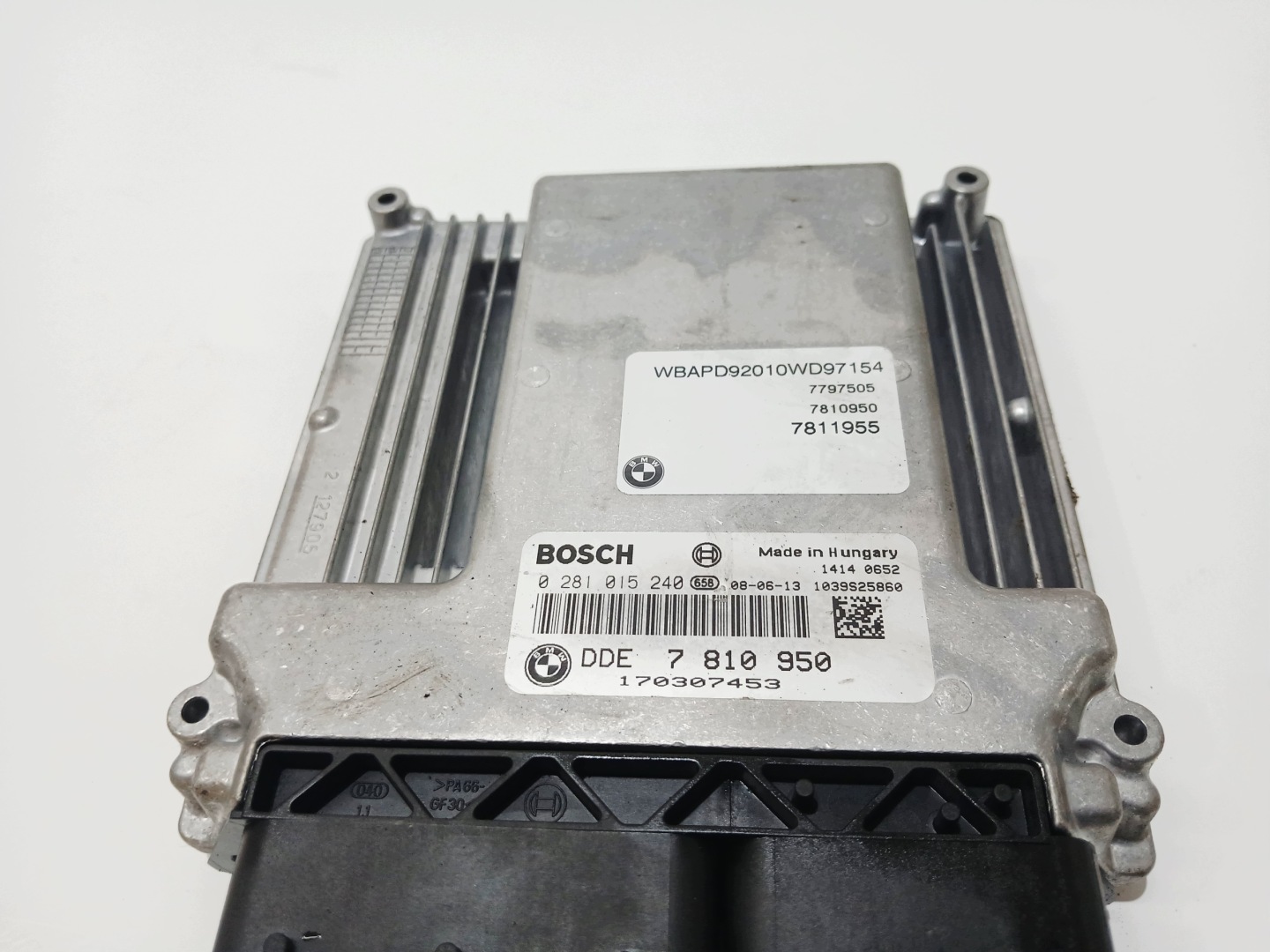 computer control unit of the engine BMW X3 E83 306D3 XD LCI OE 7810950 (0006113)
