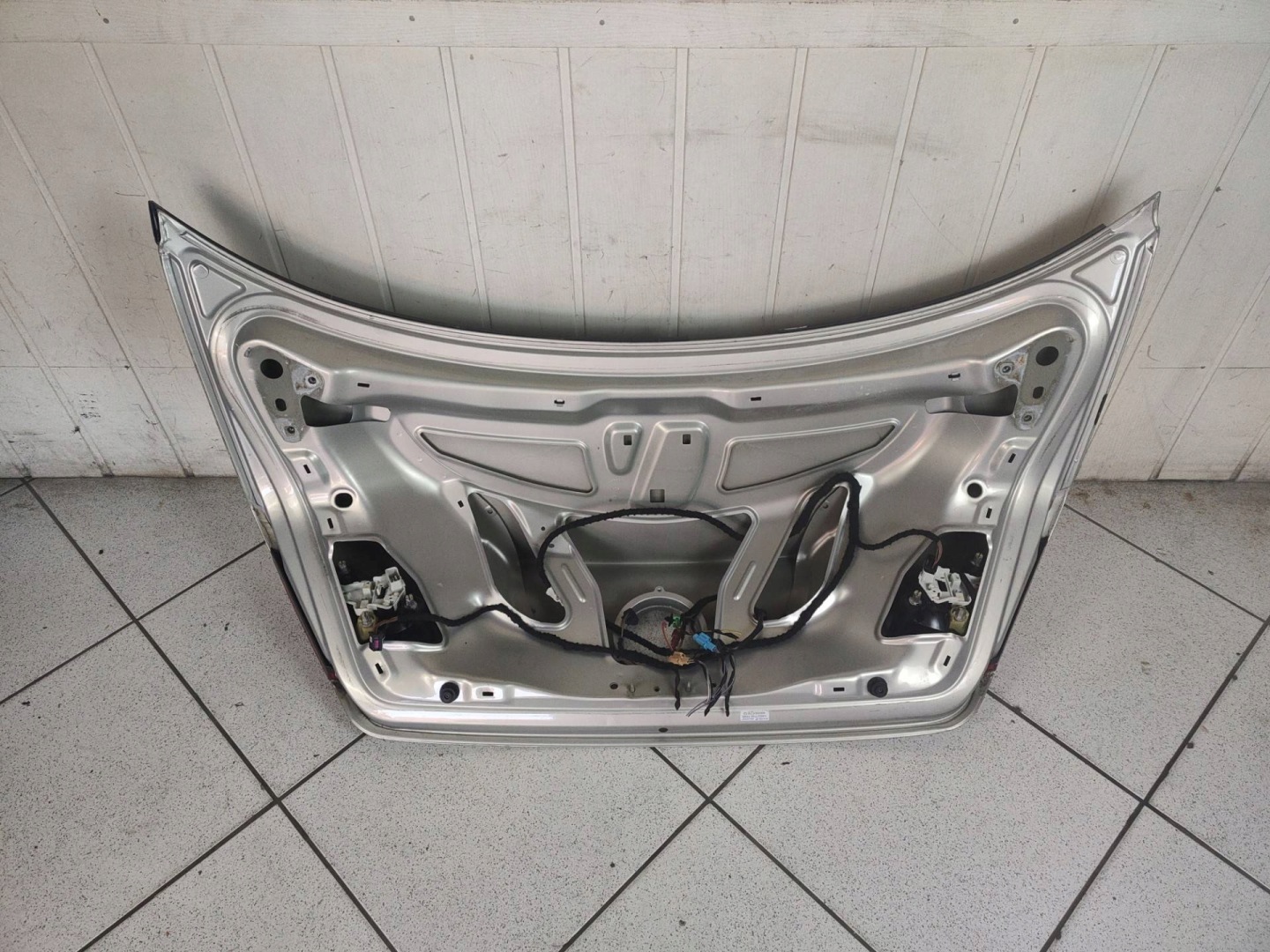 rear trunk door boot Volkswagen Passat CC 2009 426647213