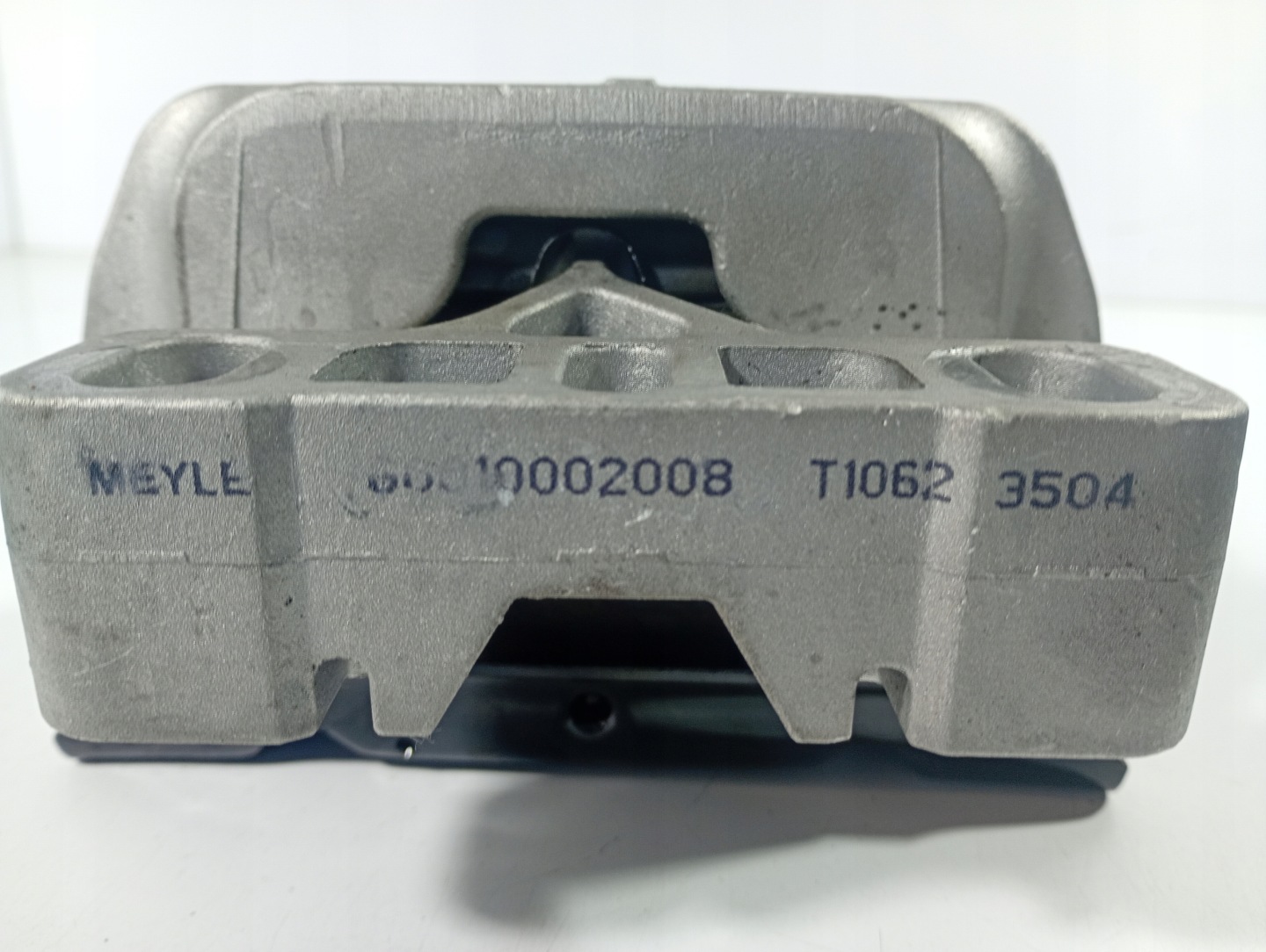 engine mount OE G0010002008 Audi A3 8L 00-03