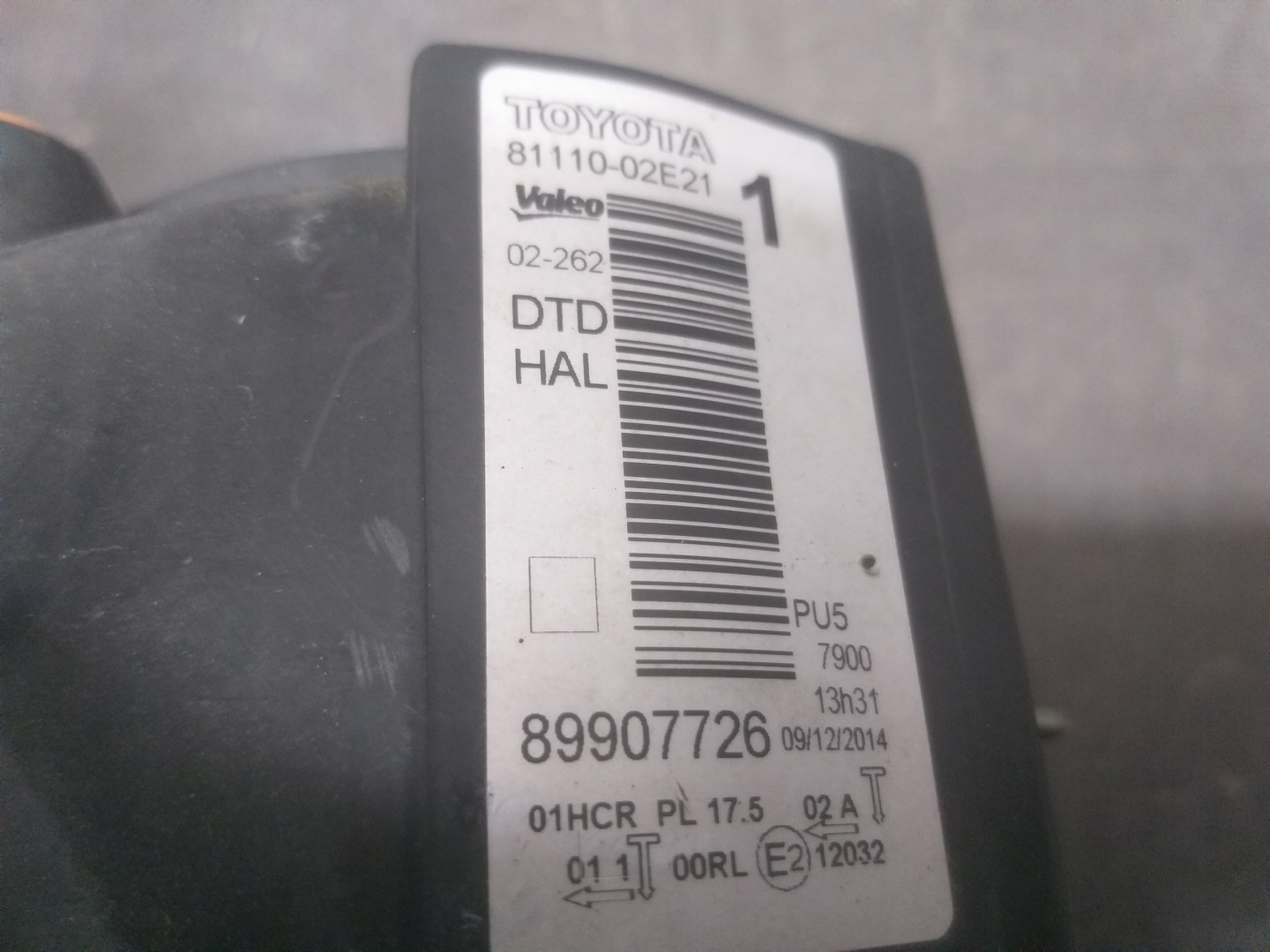 light front right TOYOTA AURIS II 2 12-15 lens 81110-02E21