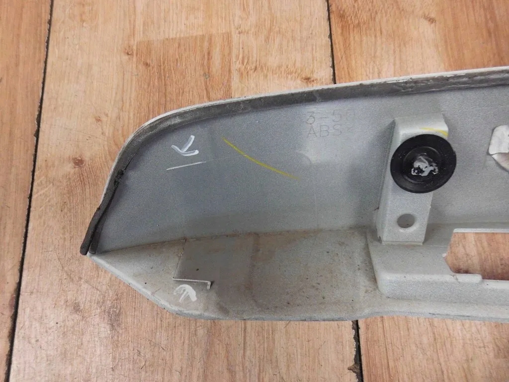 Mazda CX5 and moulding cap bonnet rear part