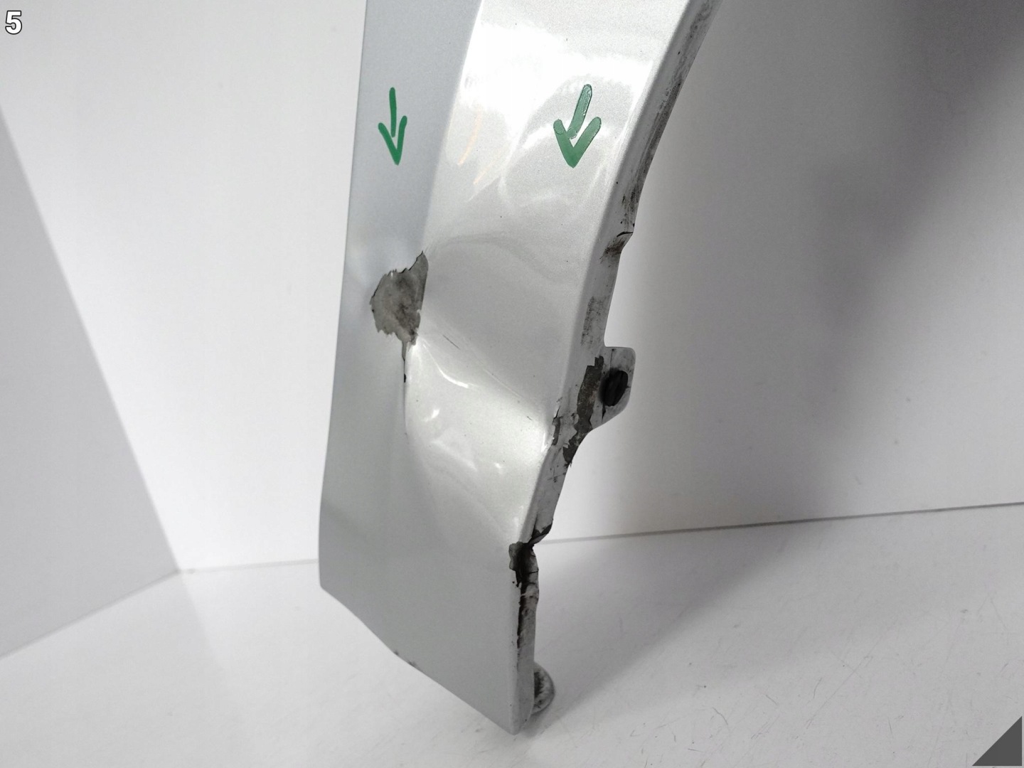 SKODA OCTAVIA IV (4 GENERACJA) 5E3 20- fender FENDER right front