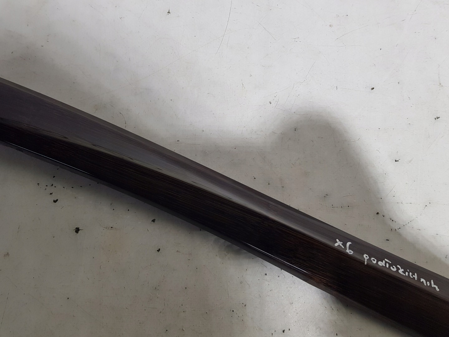 BMW X6 E71 DEKOR moulding TUNELU PODLOKIETNIKA