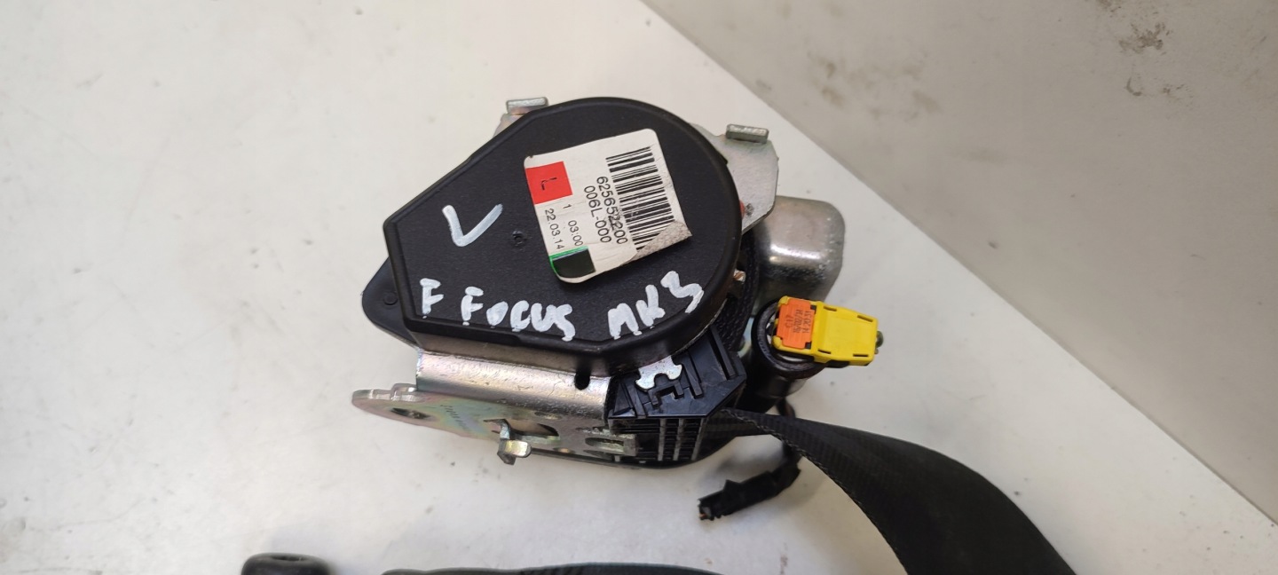 dashboard console airbags tension belts sensor kpl Ford Focus MK3 1,0 Ecoboost