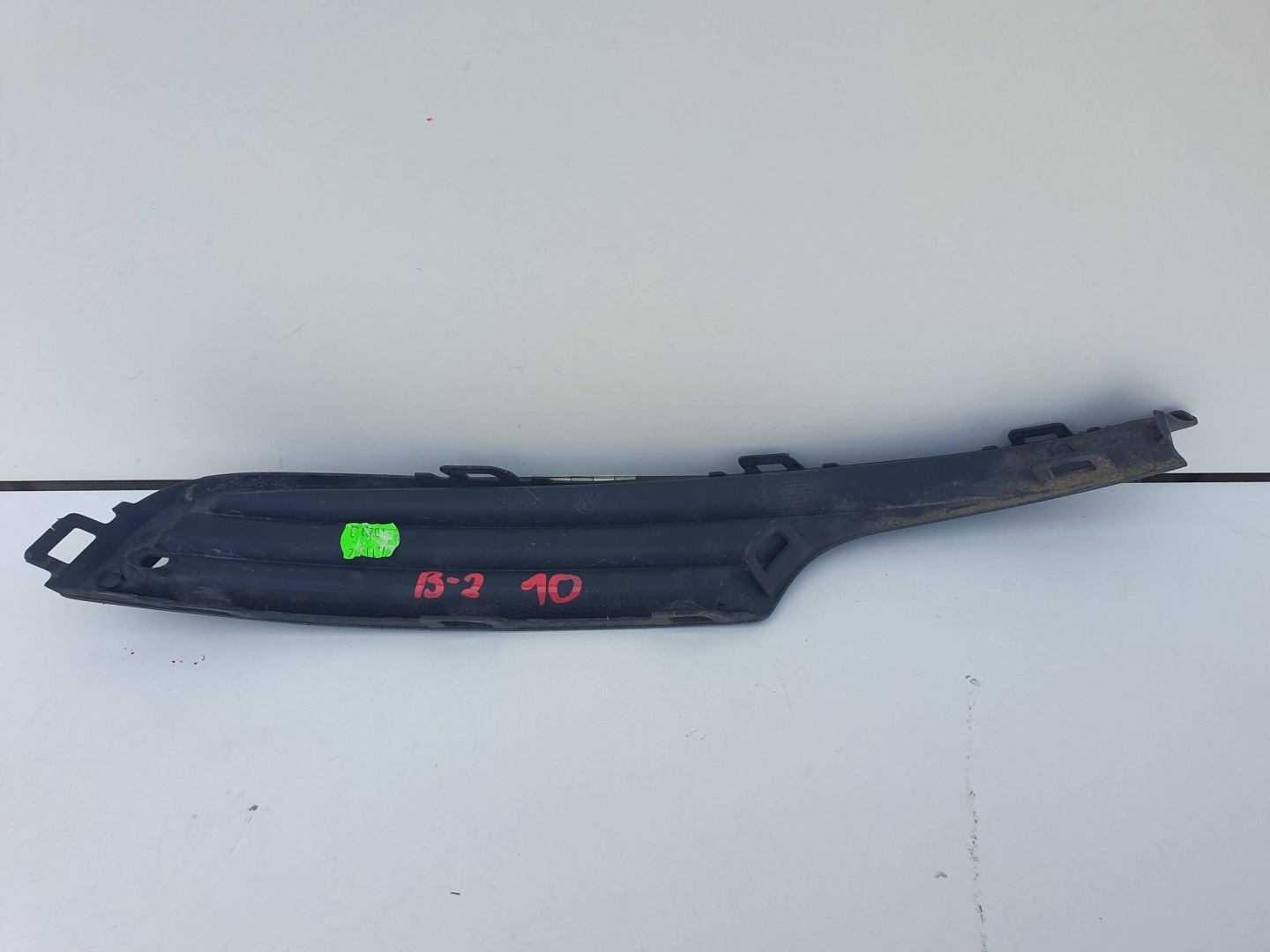 Volkswagen Golf VIII 7 lower grid front bumper grille front