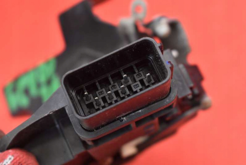 lock door left front front EU 3M5A-R21813-ER FORD FOCUS MK2 04-08