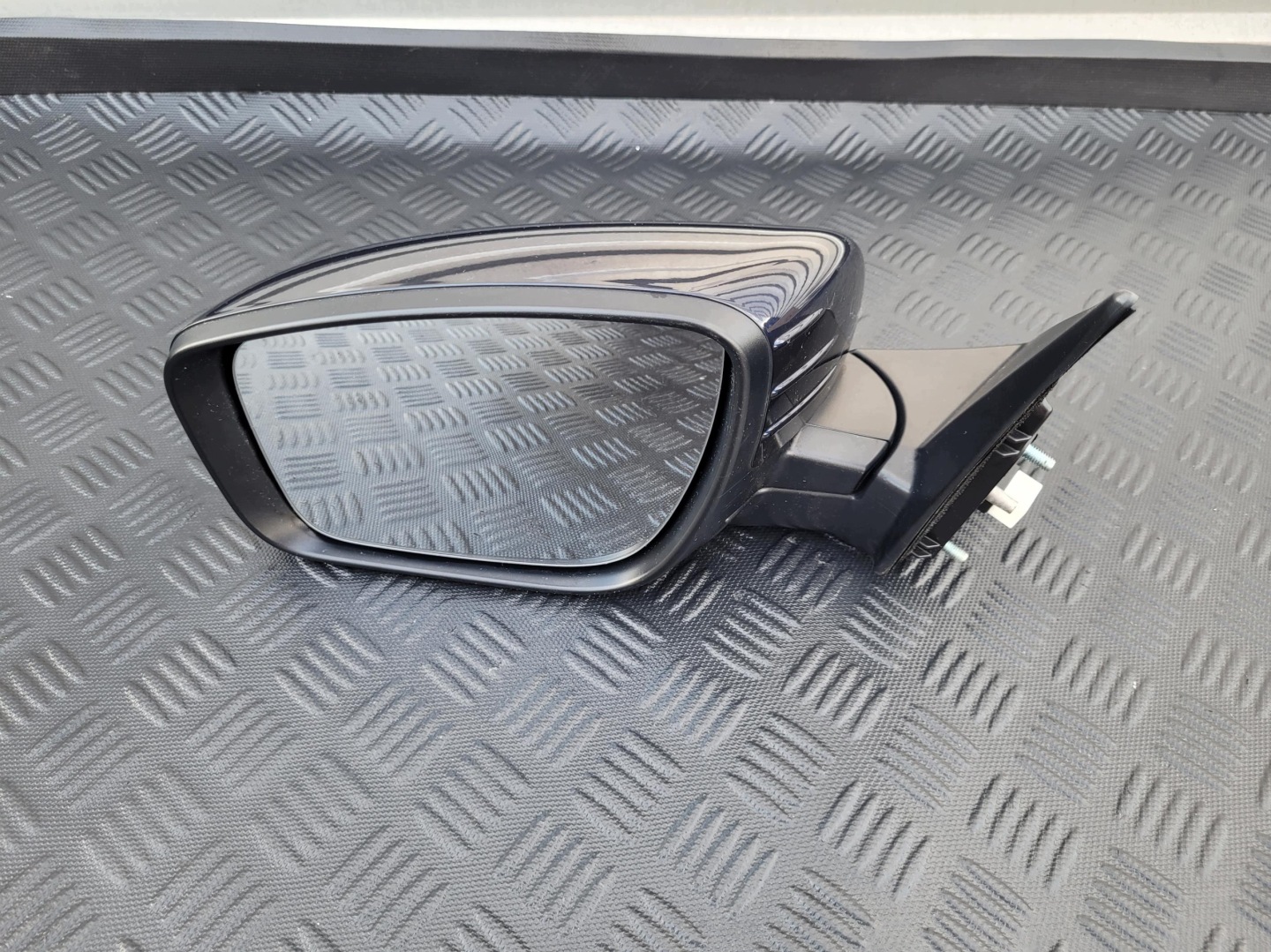 mirror left complete 10 PIN BAS SSANGYONG KORANDO 4 IV C300