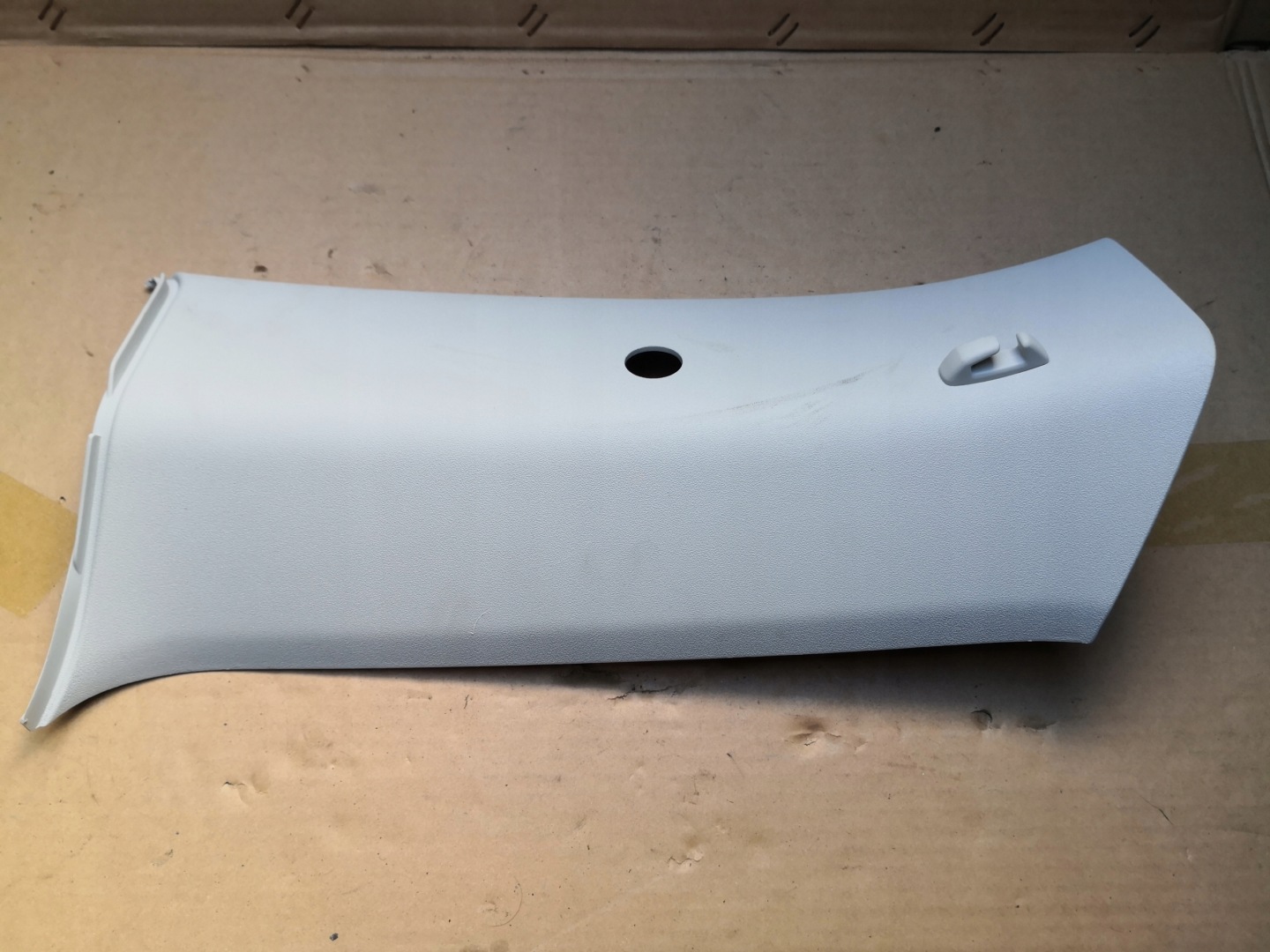 Blende Abdeckung SLUPKA rechts heck VW CADDY III 2K5867288K