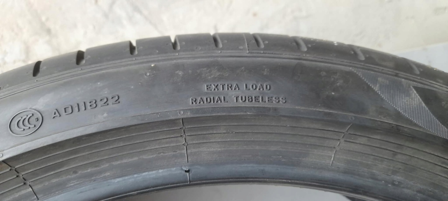 PIRELLI P ZERO 265/35R21 101Y XL 2021