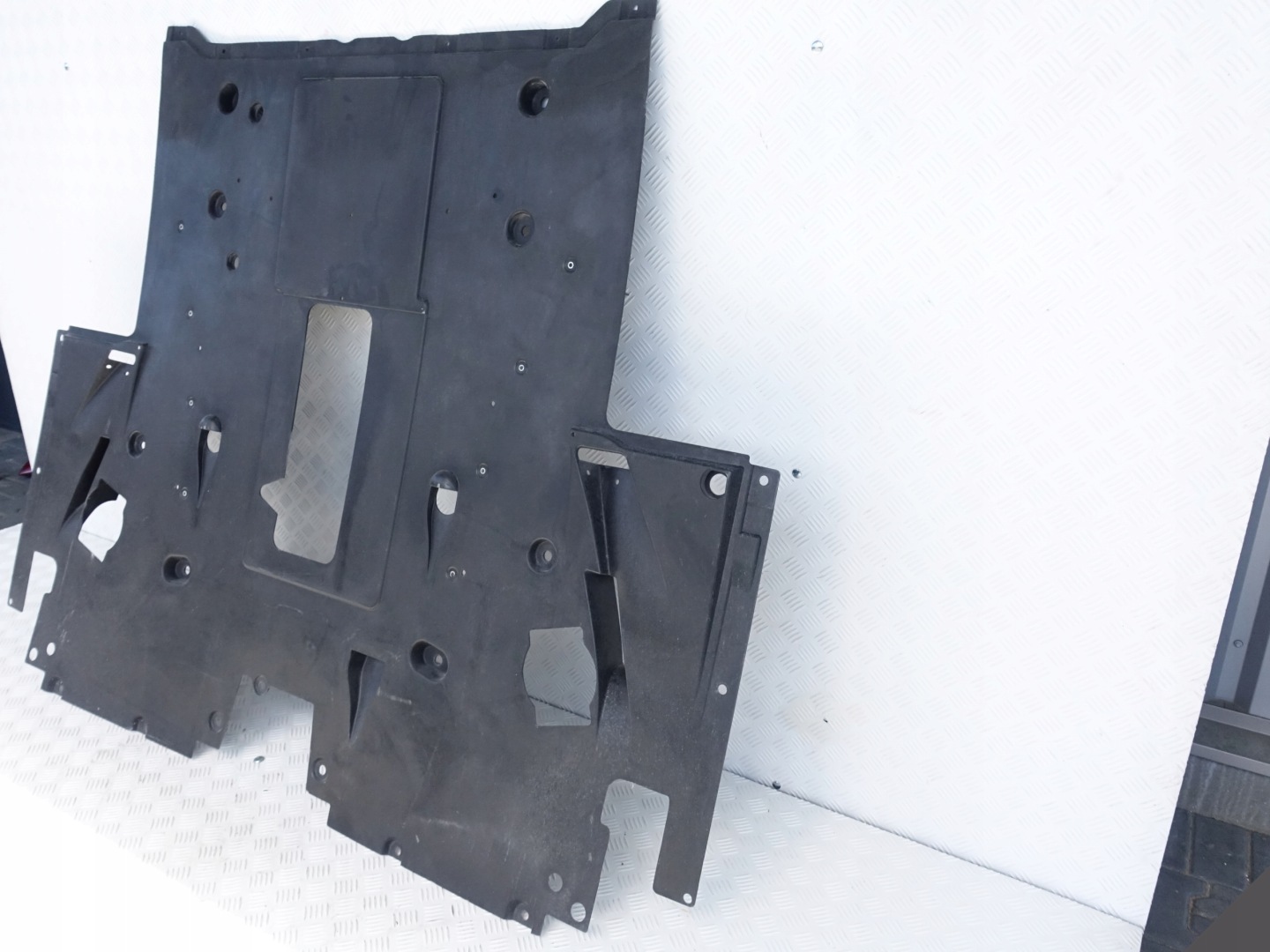 FERRARI 488 SPIDER cover cover PODWOZIE engine