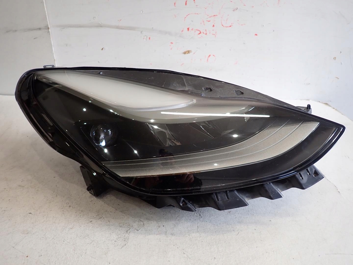 light front front right TESLA 3 2017- FULL LED 1514953-00-D