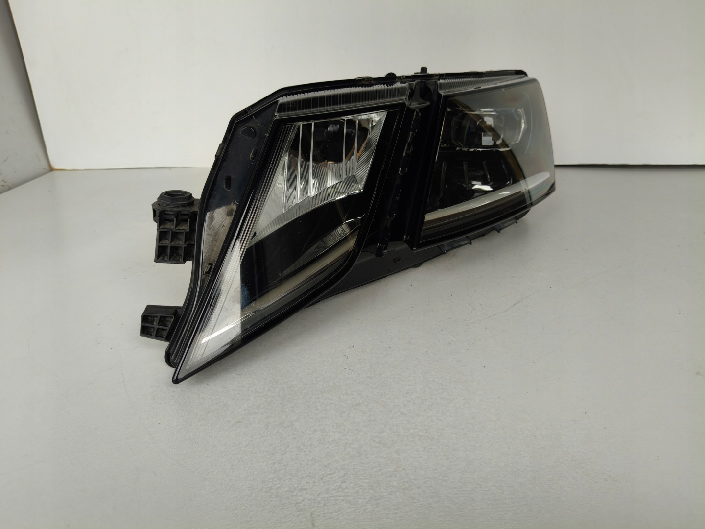 light left REFLEKTOR SKODA OCTAVIA III 3 5E 5E0 17- LIFT FULL LED