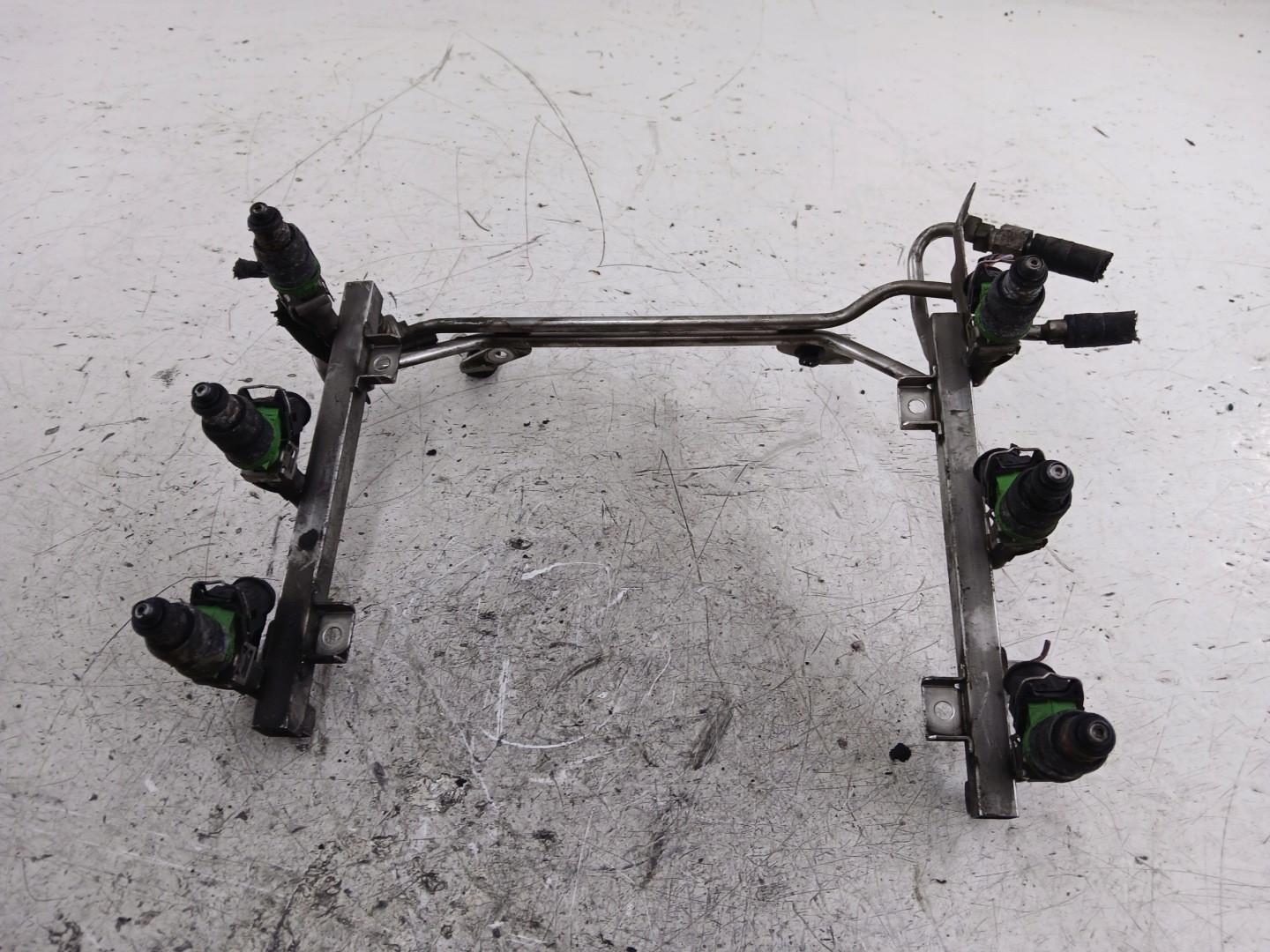 AUDI A4 B6 2.4 Rampe injection 078133551BB