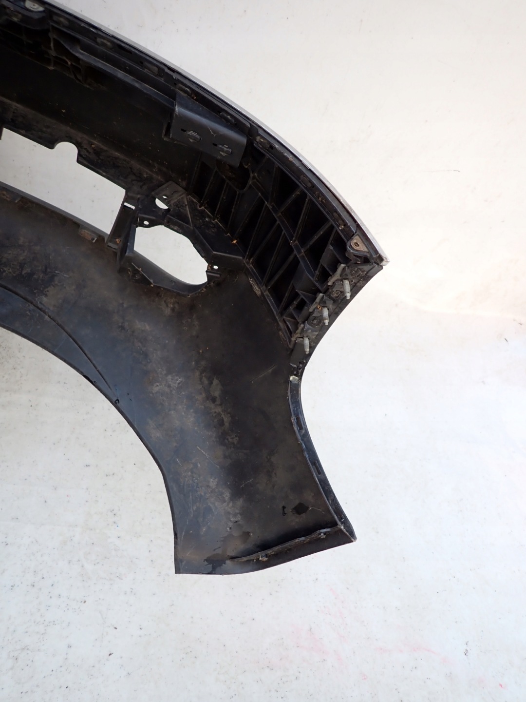 AUDI A6 C5 LIFT 01-04 bumper front front washers 4B0807111B