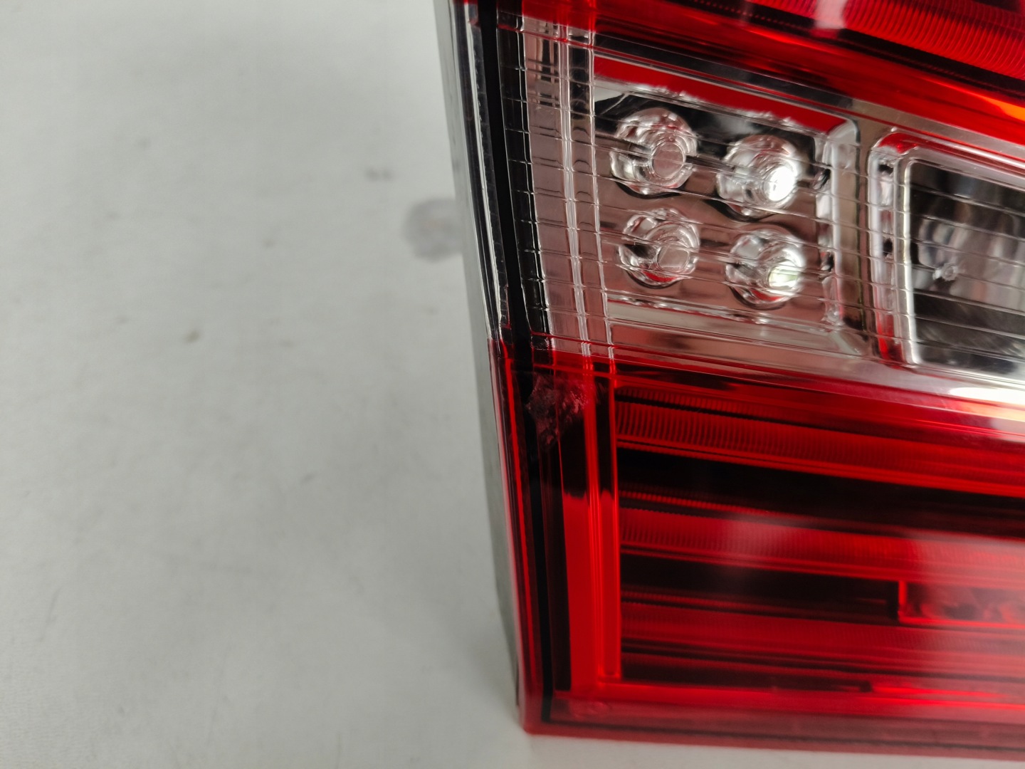 light left rear to the bonnet MERCEDES ML W166 11- LED