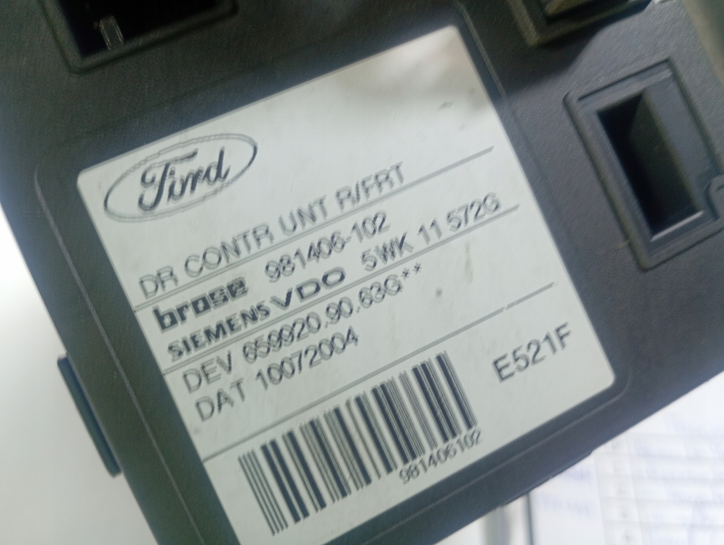 FORD FOCUS CMAX LIFT 03-07 engine mini motor windows right OE 981406102